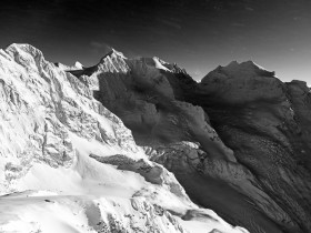 018 A a 11 64494 Piz Bernina Piz Scerscen Piz Roseg 018 A a 11 64494 Piz Bernina Piz Scerscen Piz Roseg